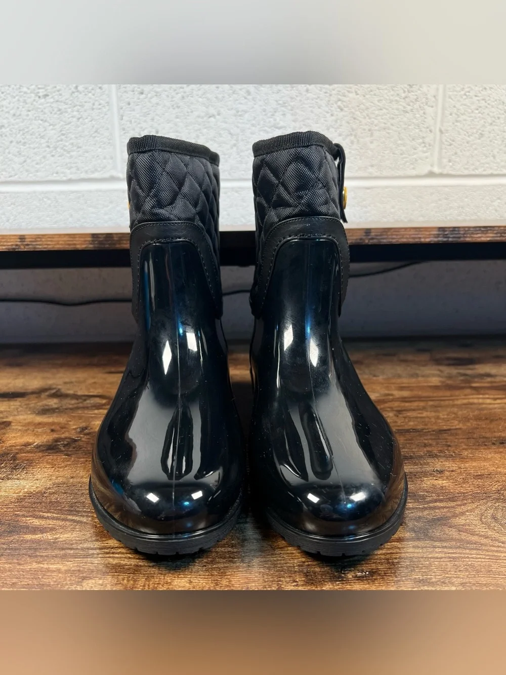 Tommy Hilfiger Boots Freza Black Quilted Rubber Rain Boots Women's 9